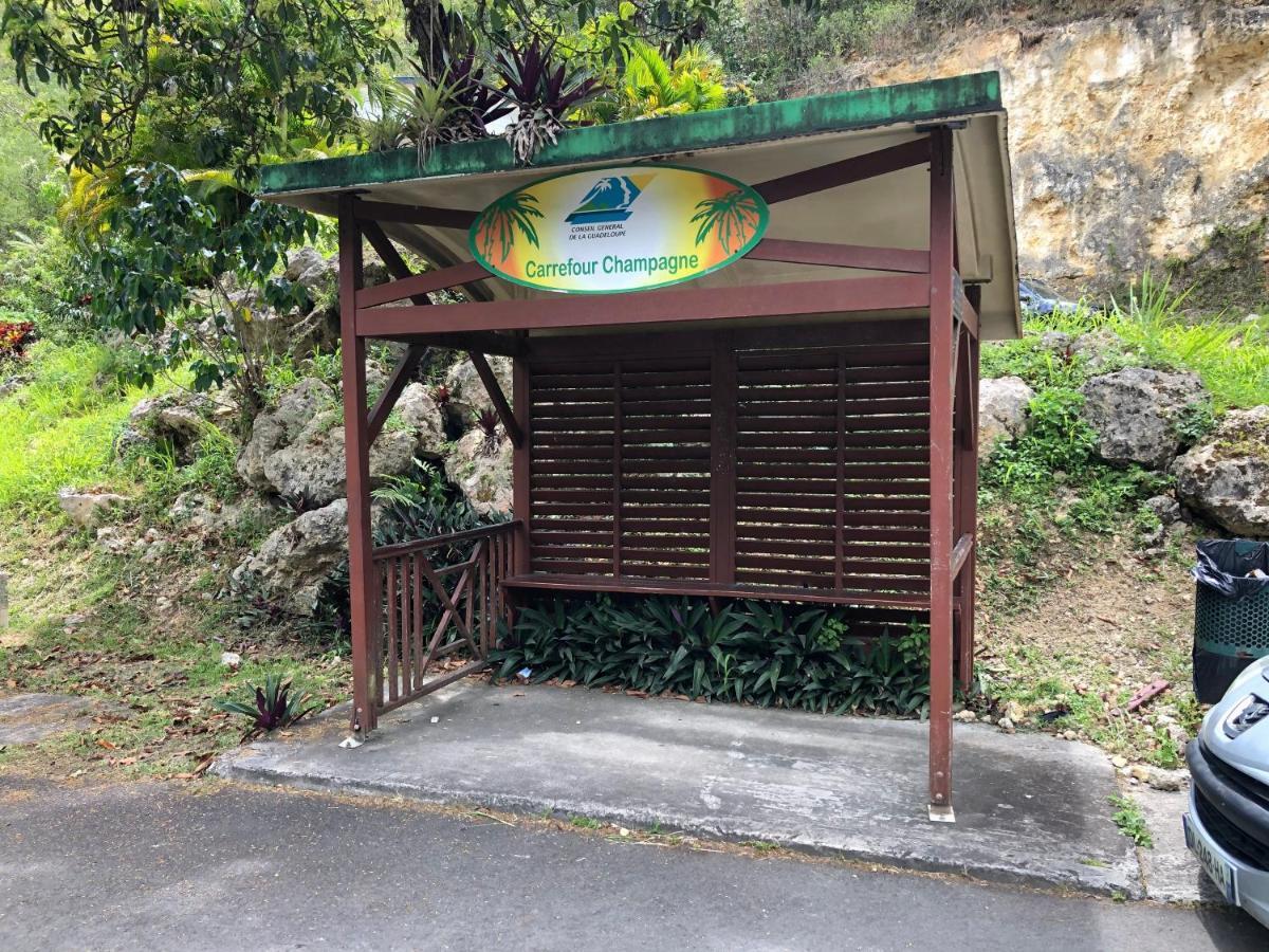 Promo ! Charmant Havre De Paix Ventile En Campagne Le Gosier  Exterior photo